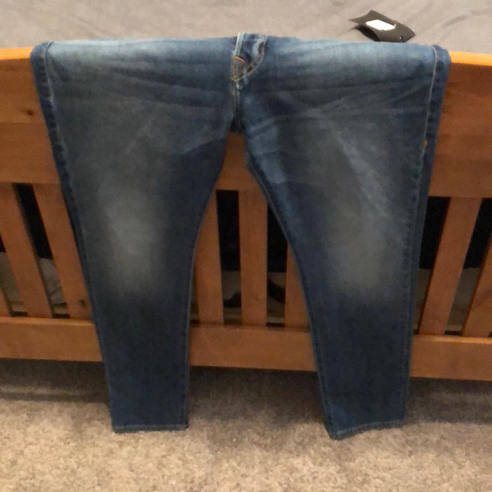 Brand New Men’s True Religion Rocco - Picture 3 of 3